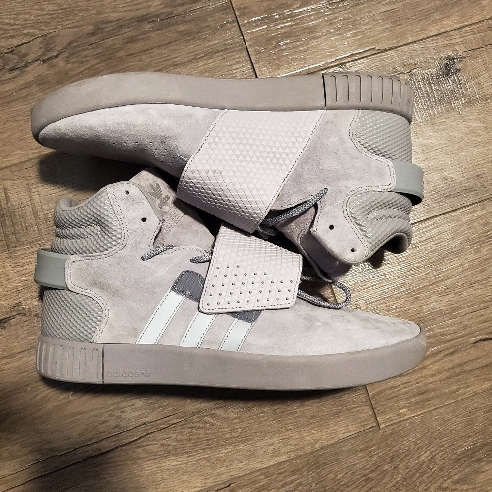 ADIDAS TUBULAR INVADER STRAP SHOES